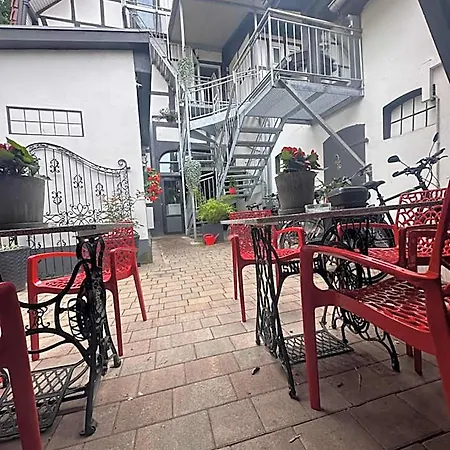 Nella Parkhotel
