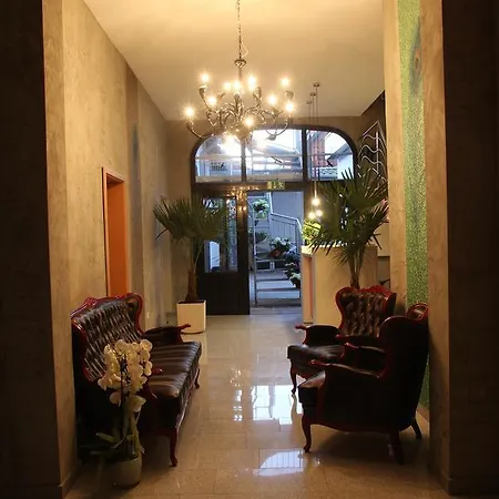 Nella Parkhotel